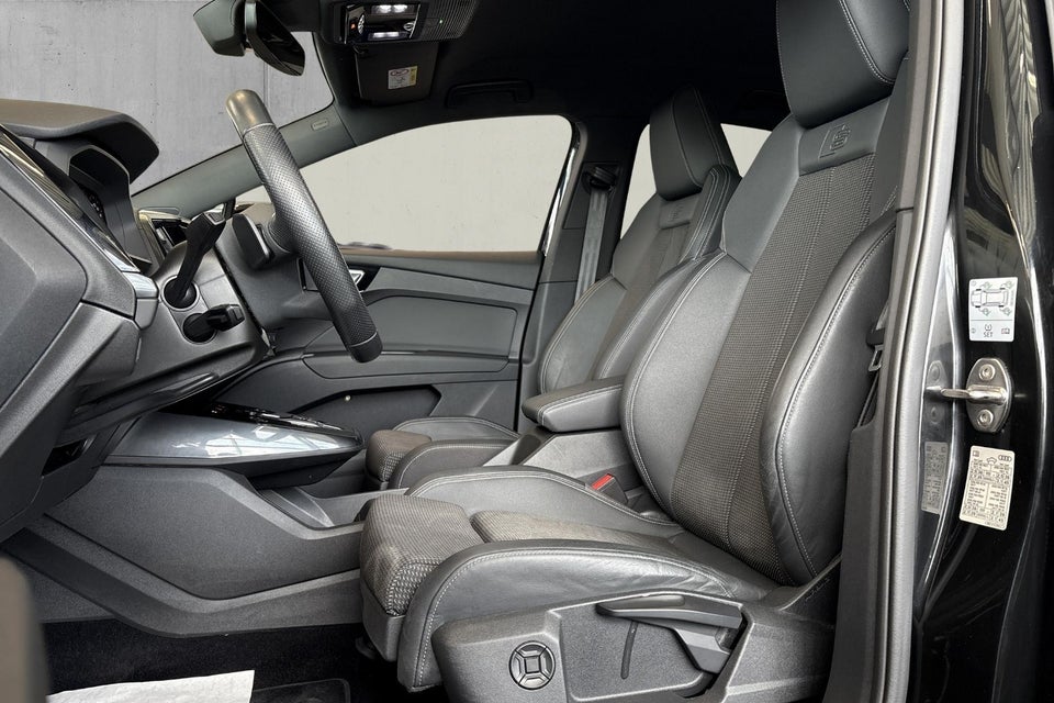 Audi Q4 e-tron 40 S-line Sportback 5d