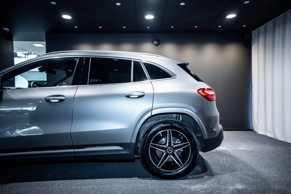 Mercedes EQA250+ AMG Advance 5d