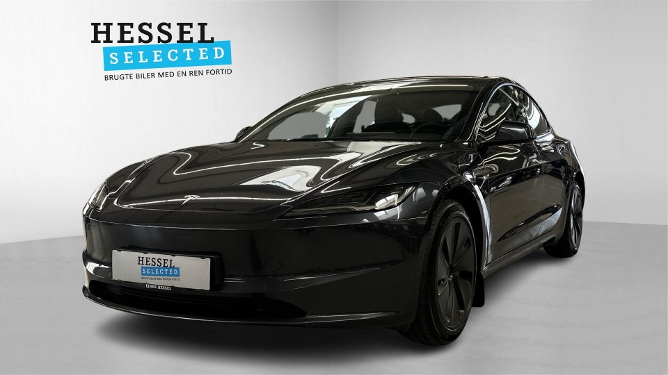 Tesla Model 3 RWD 4d