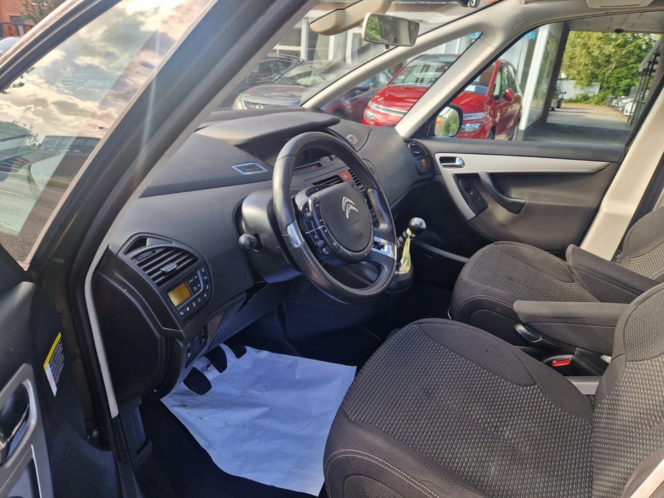 Citroën Grand C4 Picasso 1,6 HDi 112 Seduction 7prs 5d