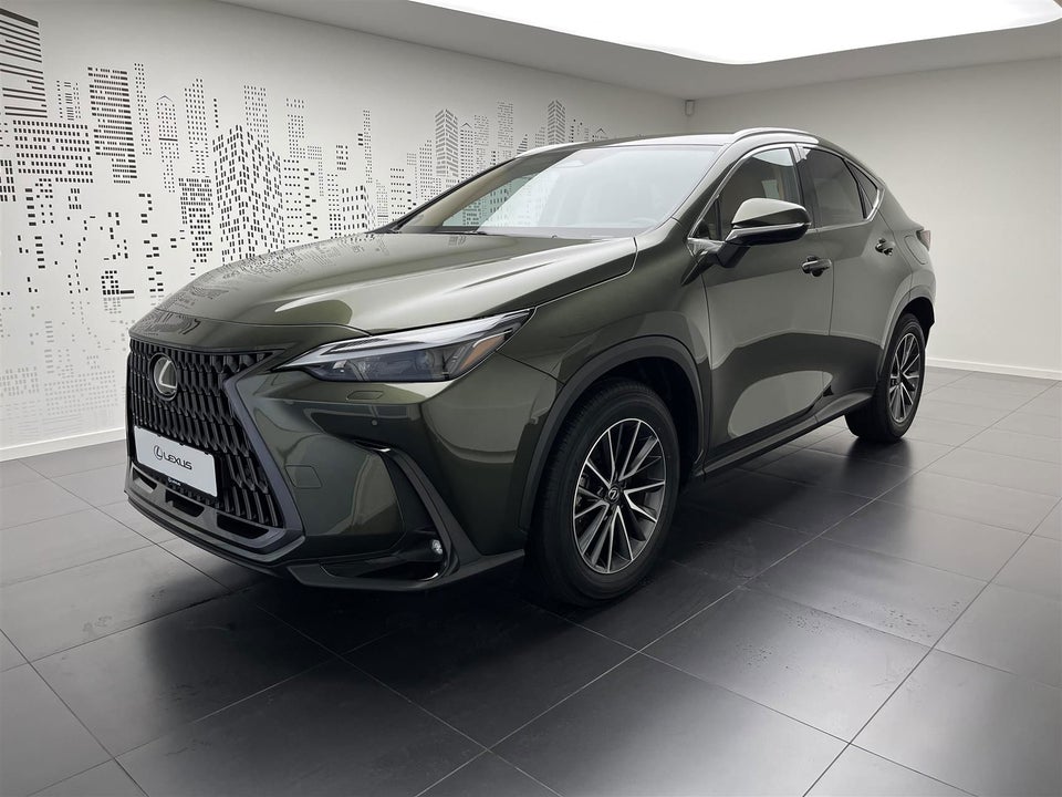 Lexus NX450h+ 2,5 Business+ aut. AWD 5d