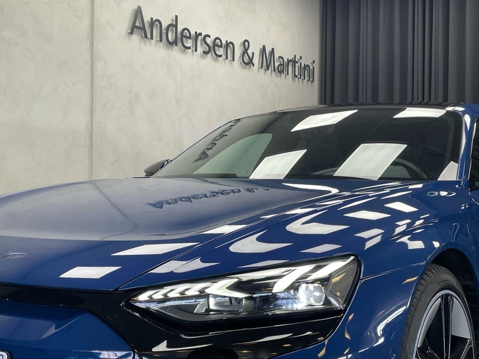 Audi e-tron GT quattro 4d