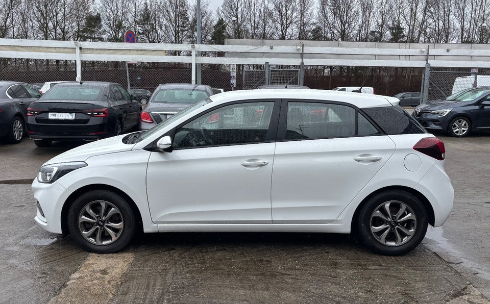 Hyundai i20 1,0 T-GDi Style DCT 5d