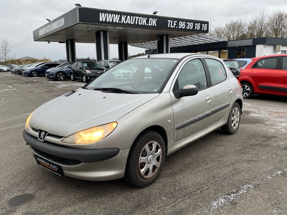 Peugeot 206 1,4 XR 5d