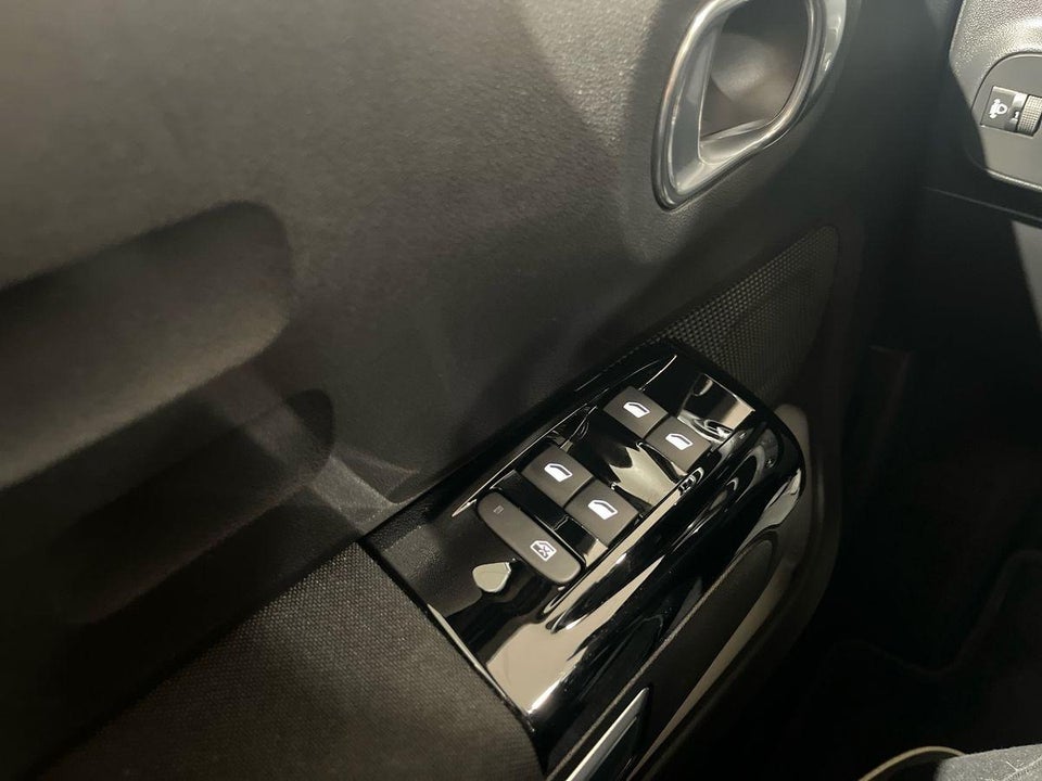 Citroën C3 1,2 PureTech 82 Attraction 5d