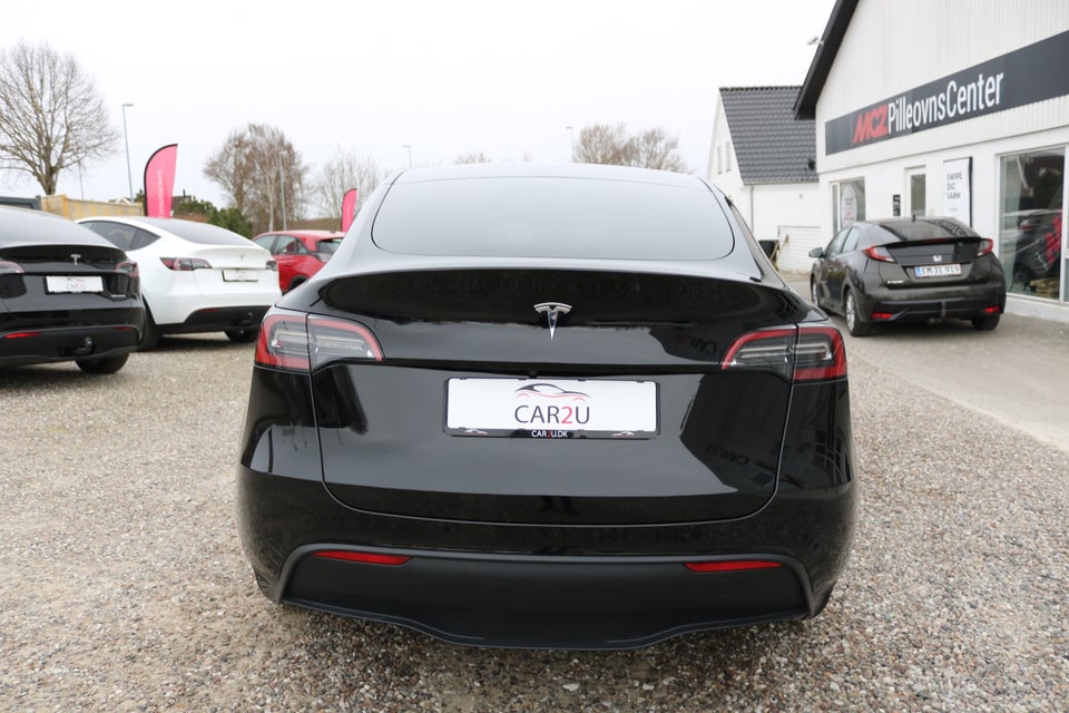 Tesla Model Y RWD 5d
