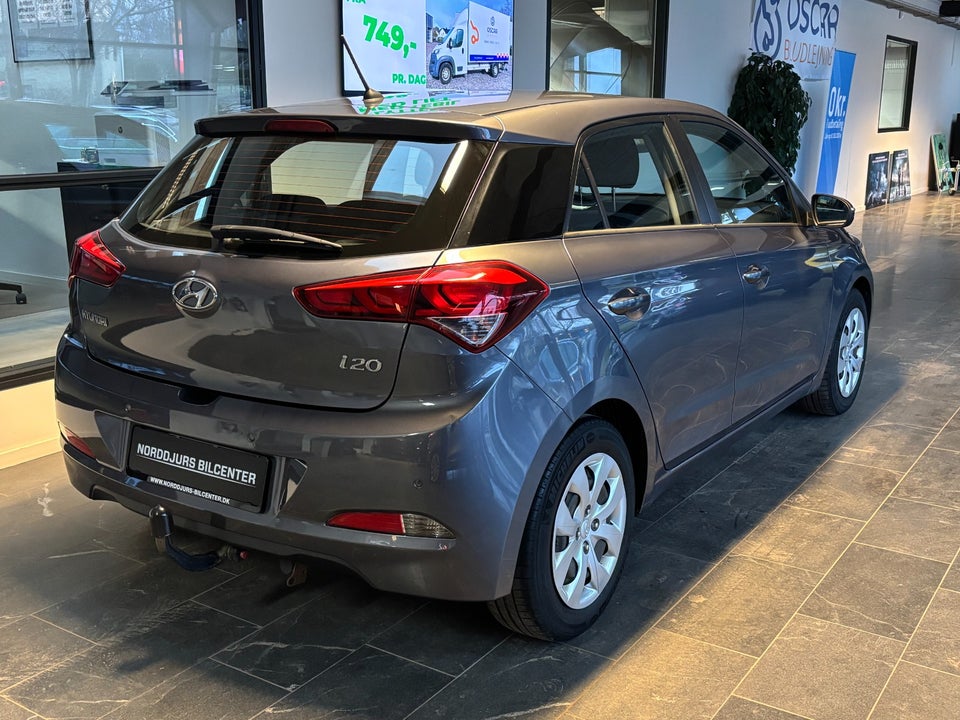 Hyundai i20 1,25 Trend 5d