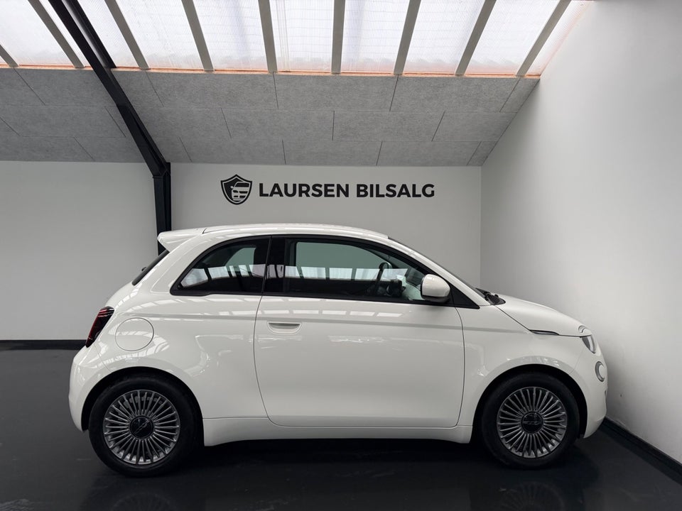 Fiat 500e 24 Icon 3d