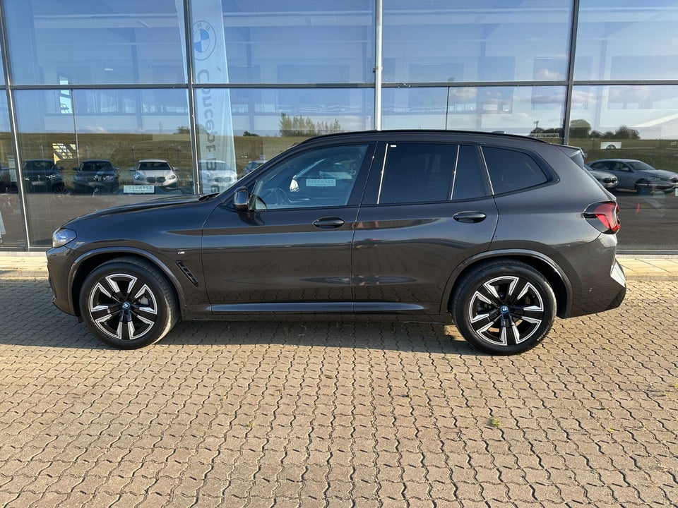 BMW iX3 Charged M-Sport 5d