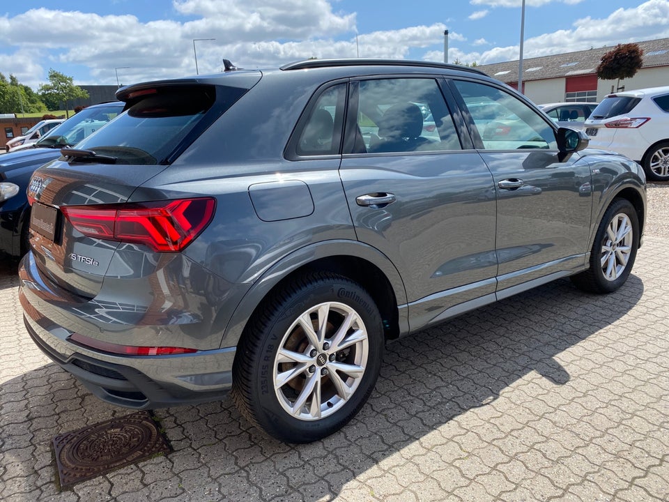 Audi Q3 45 TFSi e S-line plus S-tr. 5d