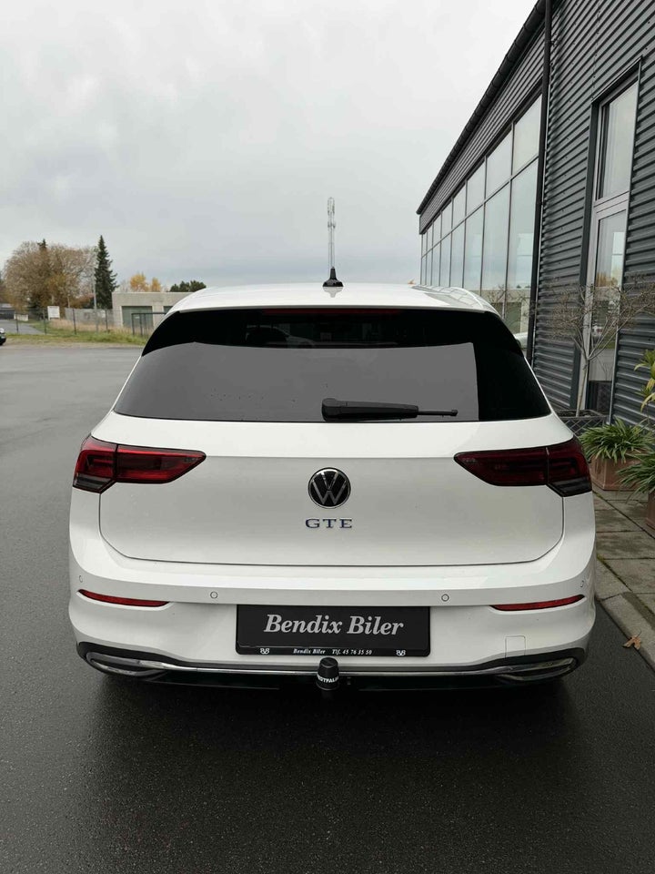 VW Golf VIII 1,4 GTE DSG 5d