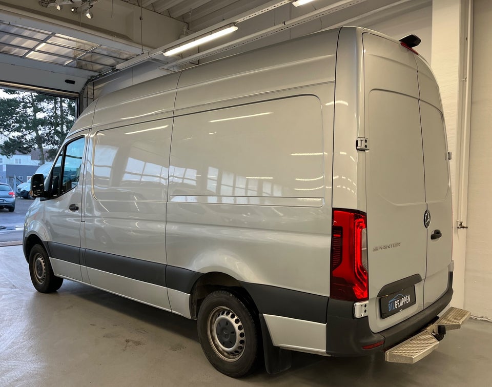 Mercedes Sprinter 316 2,2 CDi A2 Kassevogn aut. RWD