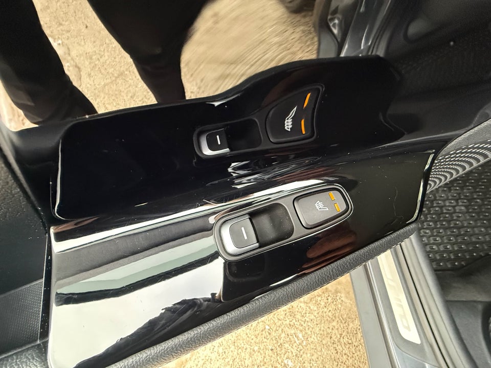 Kia Niro 1,6 PHEV Advance DCT 5d