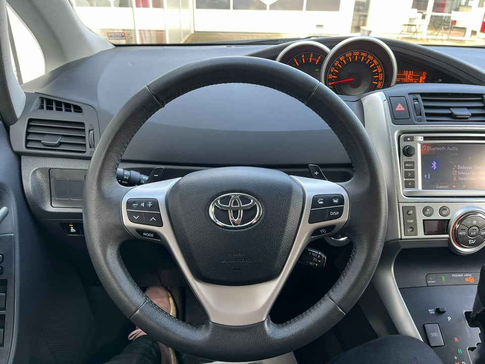 Toyota Verso 2,2 D-CAT 150 T3 aut. 7prs 5d