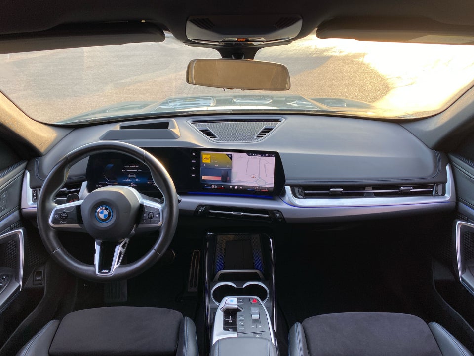 BMW iX1 eDrive20 M-Sport 5d