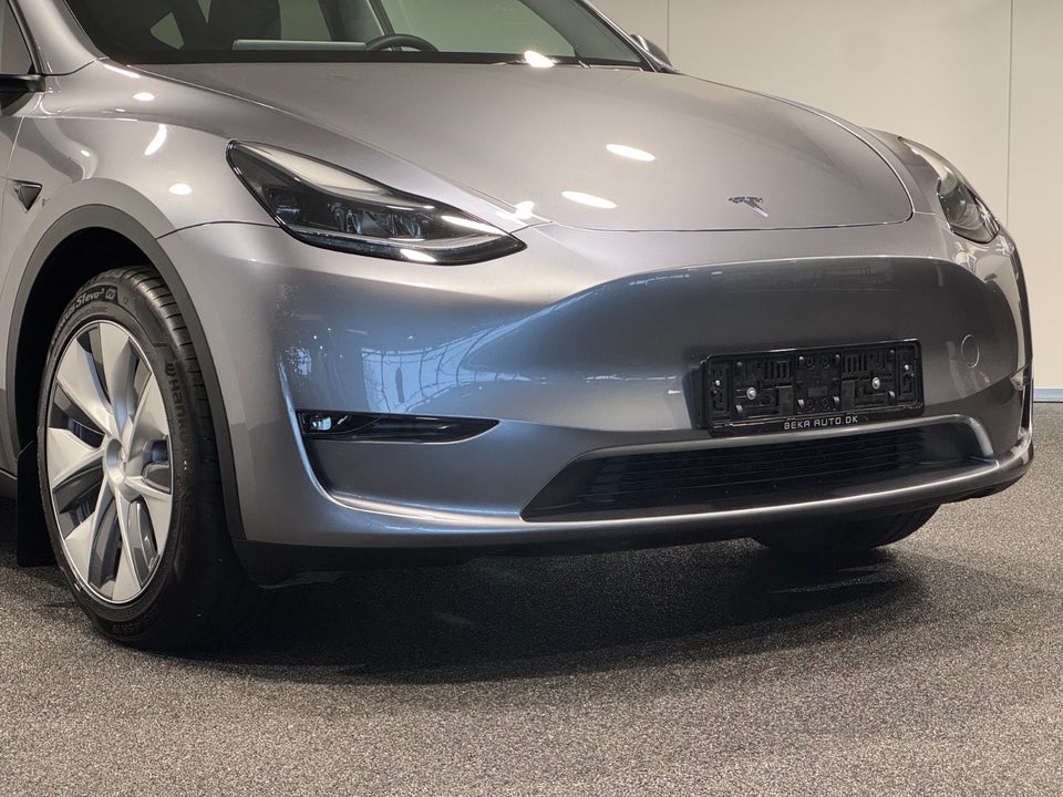 Tesla Model Y Long Range AWD 5d