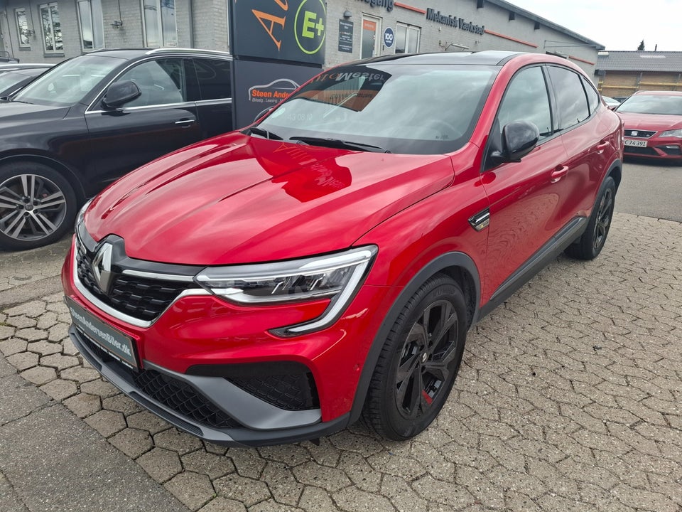 Renault Arkana 1,6 E-Tech R.S. Line 5d