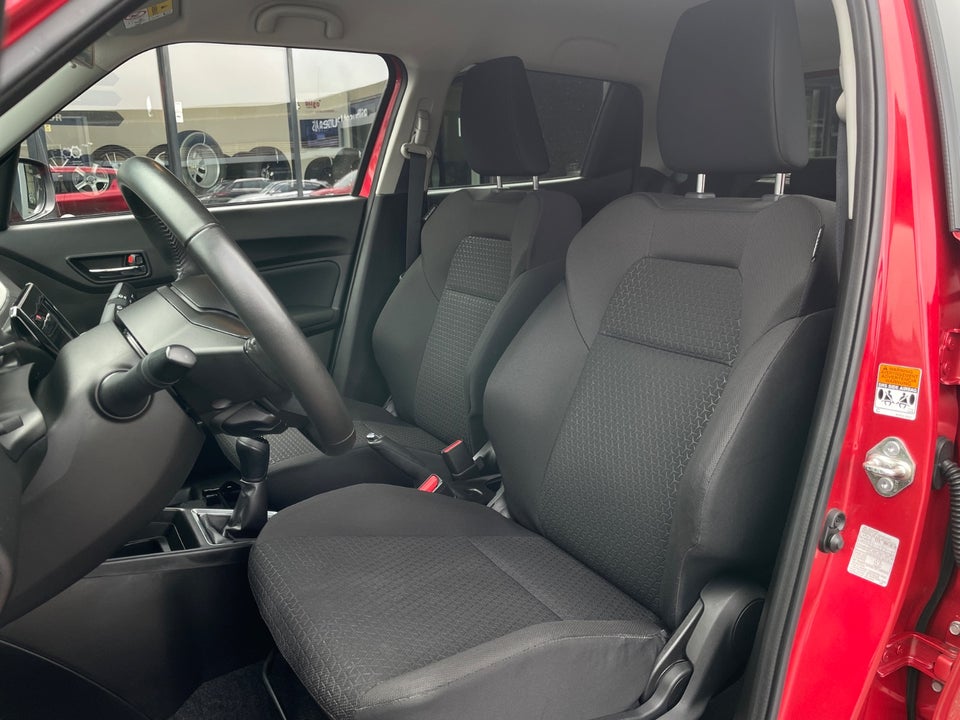Suzuki Swift 1,2 mHybrid Action 5d
