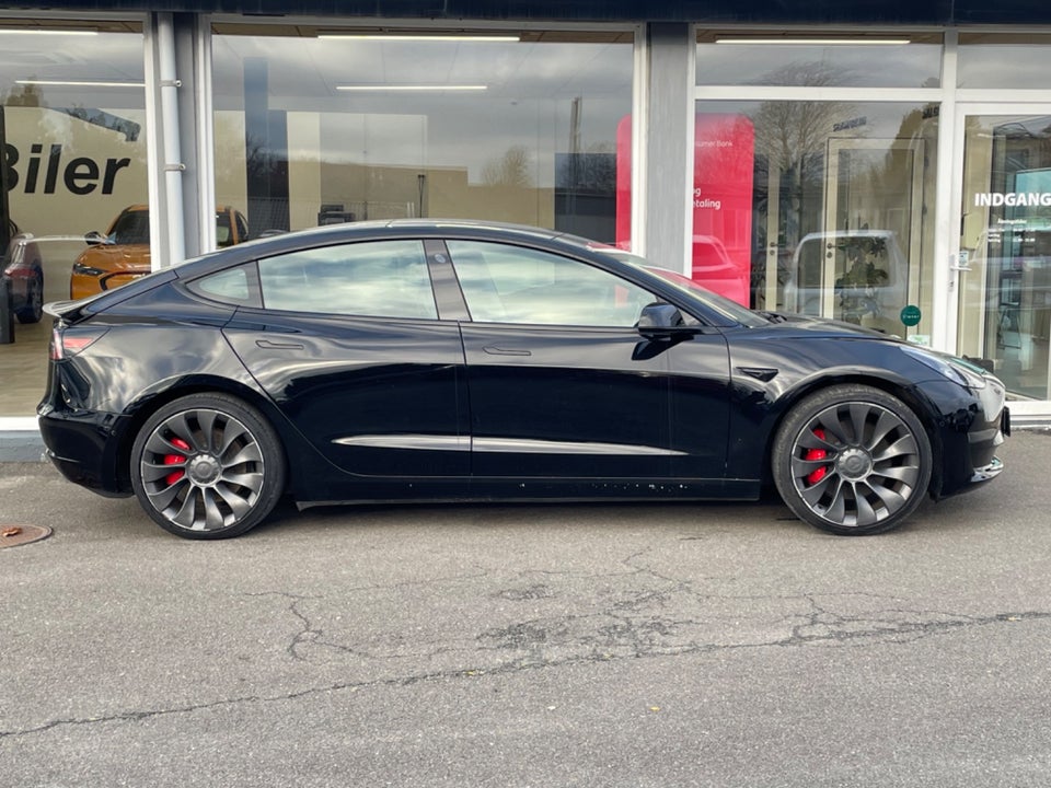 Tesla Model 3 Performance AWD 4d