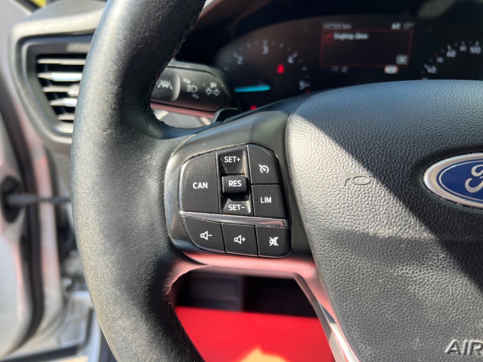 Ford Focus 1,5 EcoBlue Titanium stc. aut. Van 5d