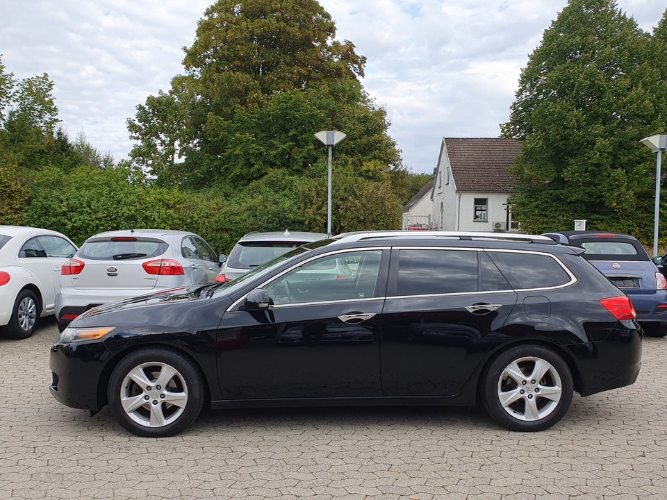 Honda Accord 2,0 Elegance Tourer aut. 5d