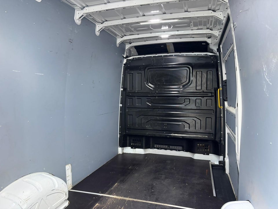 MAN TGE 2,0 3.180 Kassevogn L3H3 FWD