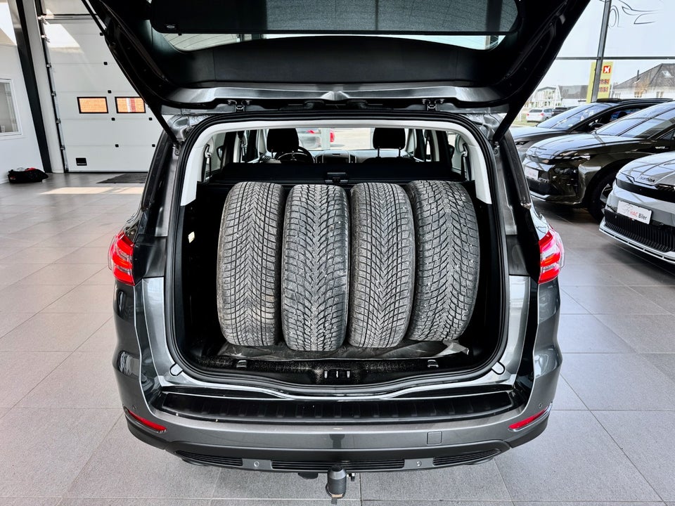 Ford S-MAX 1,5 SCTi 160 Trend 5d