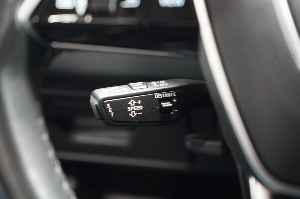 Audi A6 50 TFSi e Sport Prestige Avant quattro S-tr. 5d