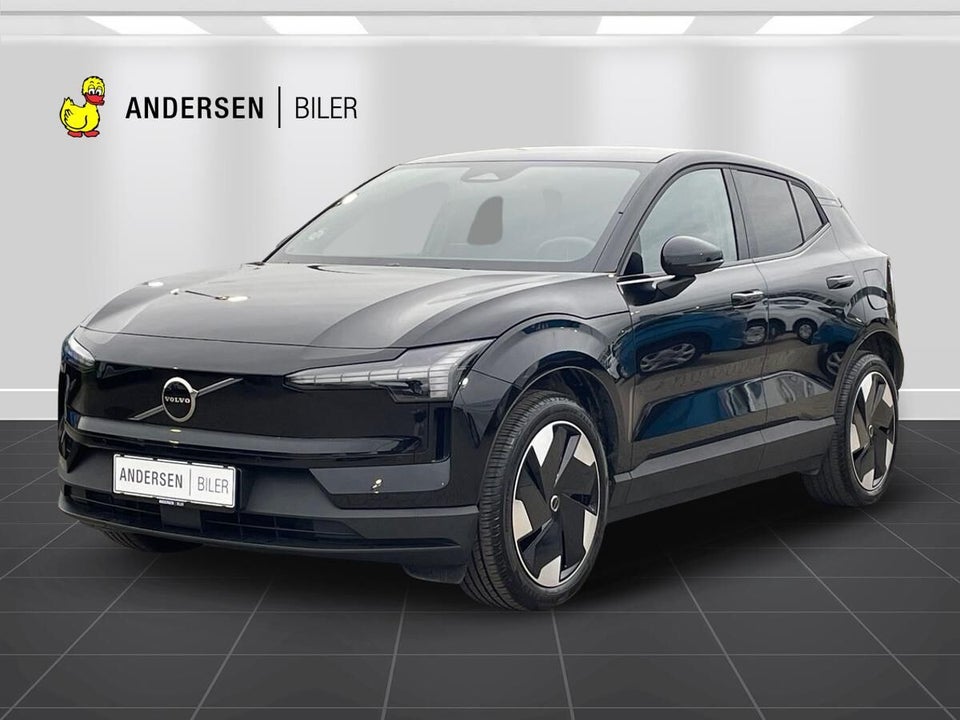 Volvo EX30 Extended Range Plus 5d