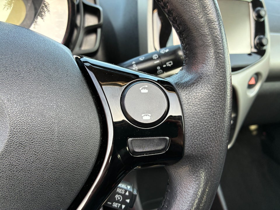 Toyota Aygo 1,0 VVT-i x-sky 5d