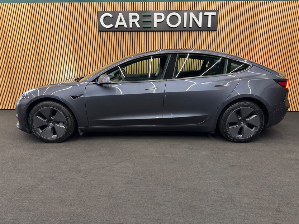 Tesla Model 3 Long Range AWD 4d