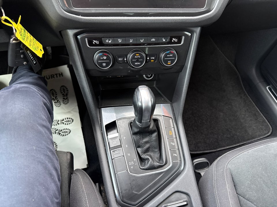 VW Tiguan 2,0 TDi 150 Highline DSG Van 5d