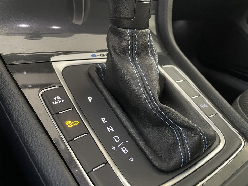 VW e-Golf VII Unlimited 5d