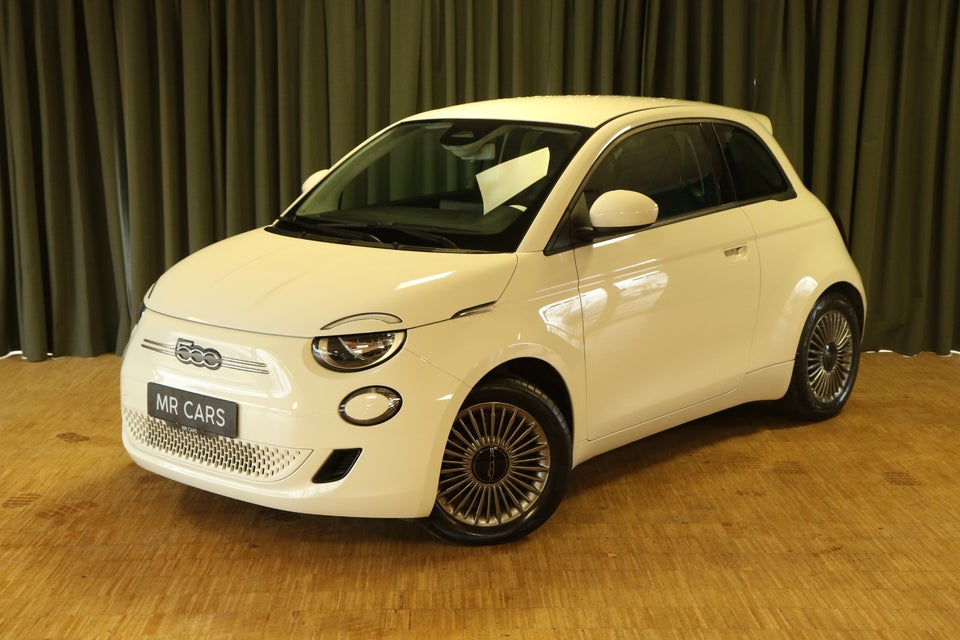 Fiat 500e 42 Icon 3d