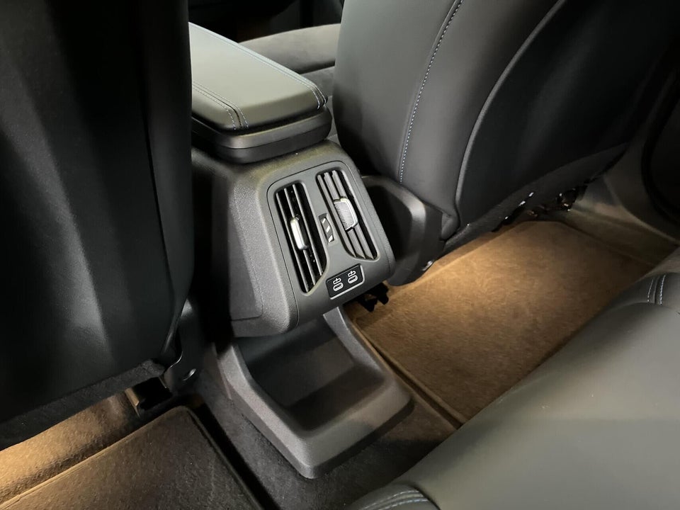 BMW iX1 eDrive20 M-Sport 5d