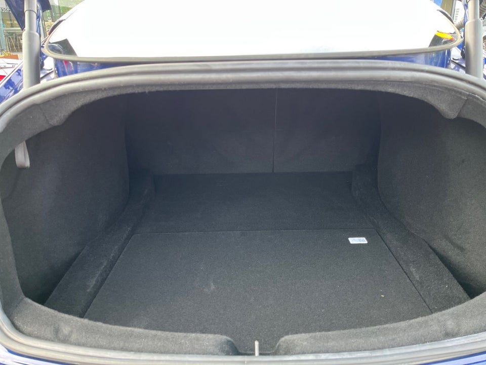 Tesla Model 3 RWD 4d