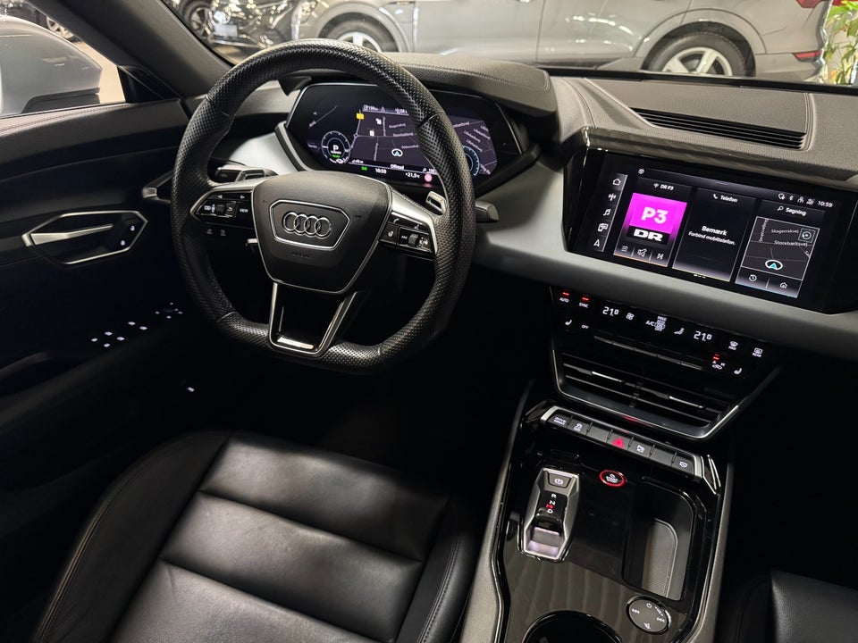 Audi e-tron GT quattro 4d