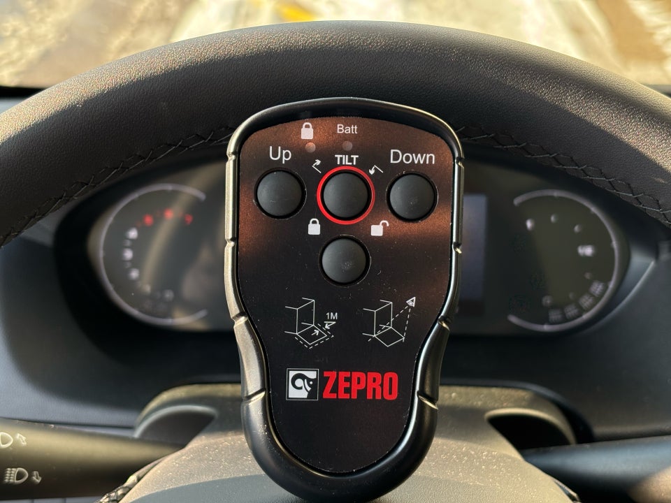 Fiat Ducato 35 Maxi 2,2 MJT 180 Kassevogn L3H2 Pro+ aut.