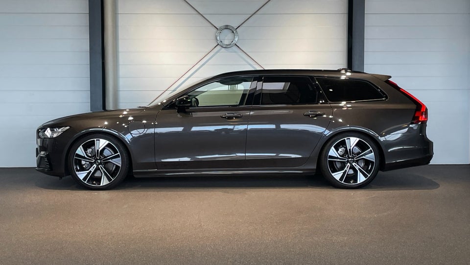 Volvo V90 2,0 T6 ReCharge Plus Dark aut. AWD 5d