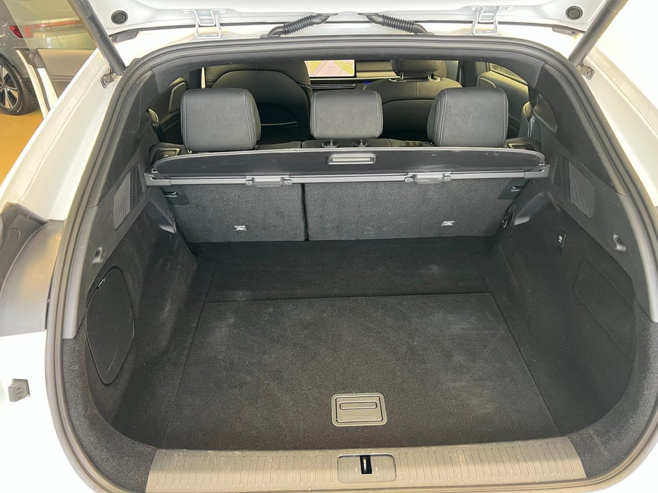 Xpeng G6 Performance 5d