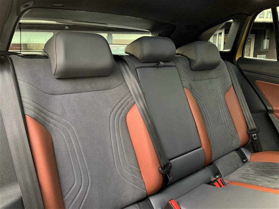 VW ID.4 77 1ST Max 5d