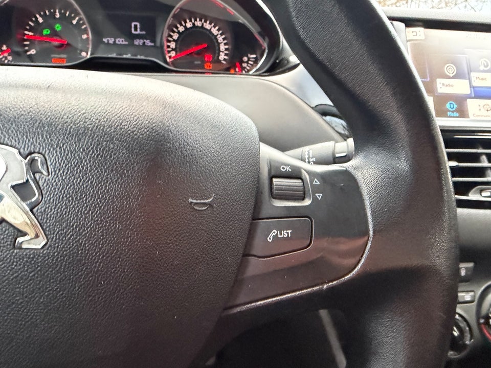 Peugeot 208 1,6 e-HDi 92 Active 5d