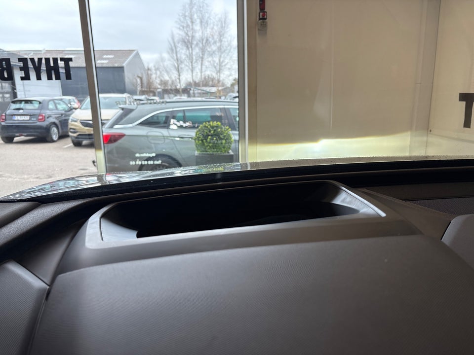 Audi Q4 e-tron 40 Advanced 5d