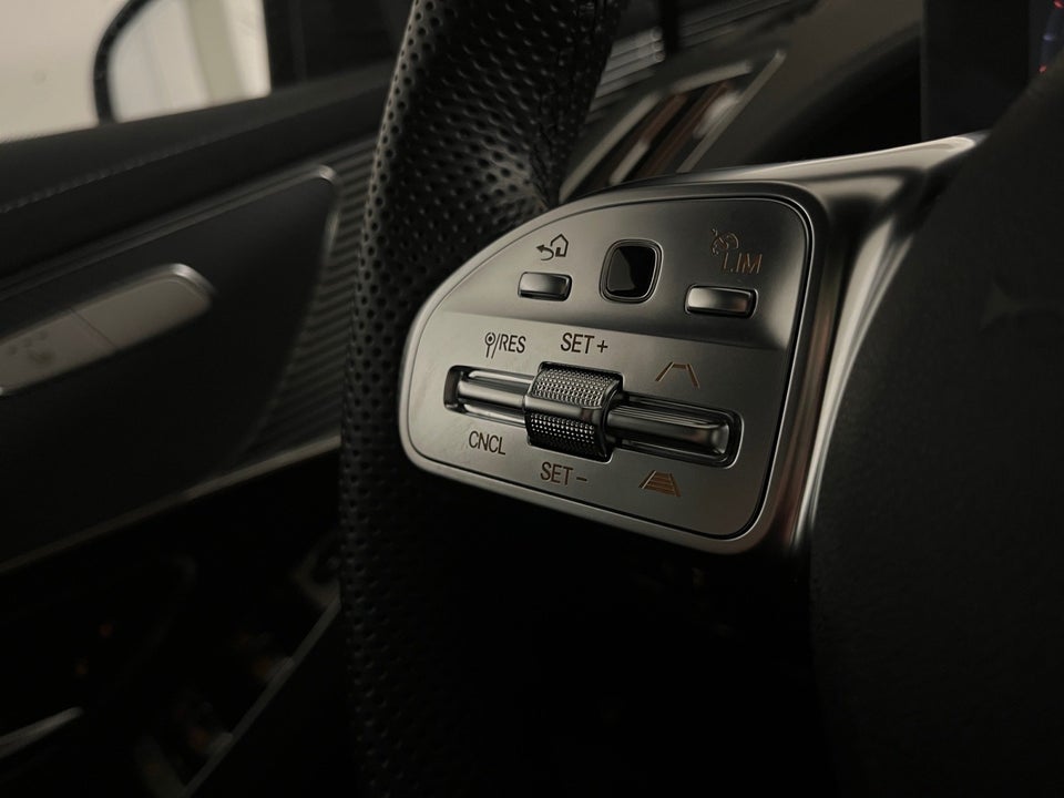 Mercedes EQC400 AMG Line 4Matic 5d