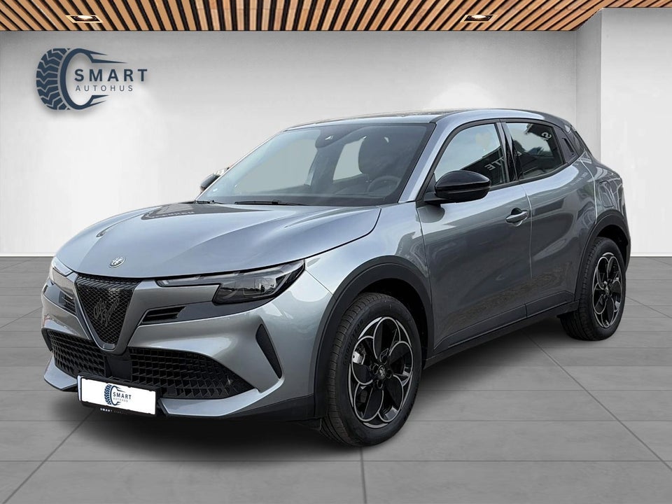 Alfa Romeo Junior Elettrica Core 5d