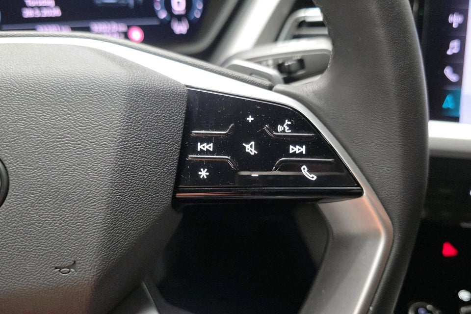 Audi Q4 e-tron 45 Progress 5d