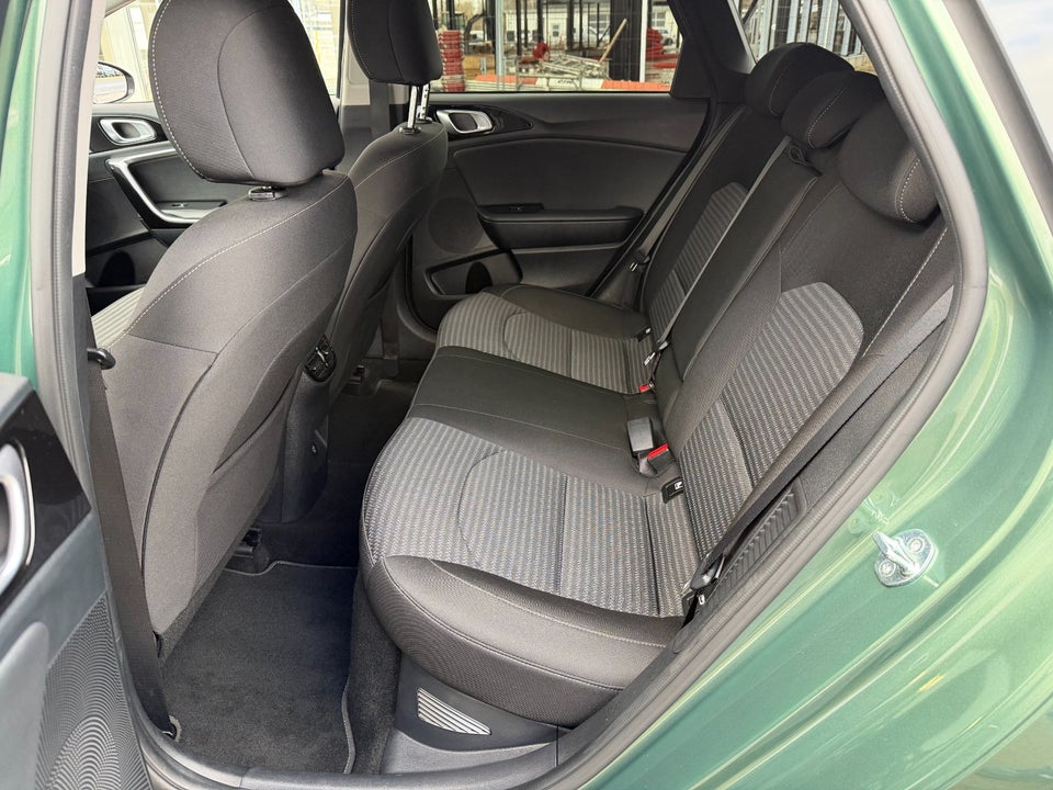 Kia Ceed 1,6 PHEV Prestige SW DCT 5d