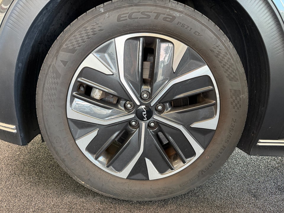 Kia EV6 58 Standard Range Access 5d