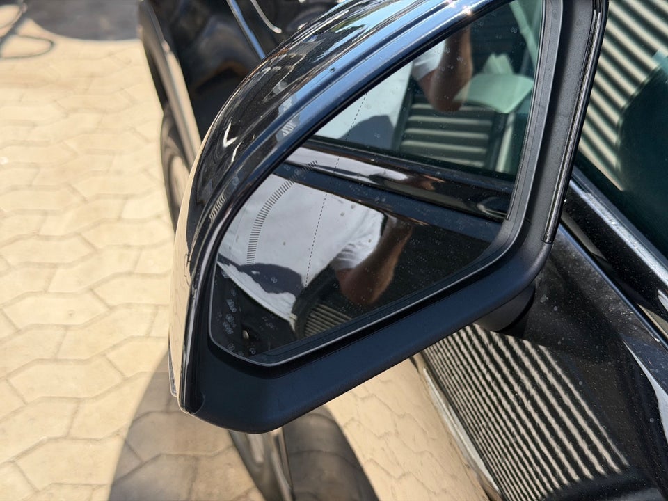 Volvo XC40 ReCharge Twin Plus 5d
