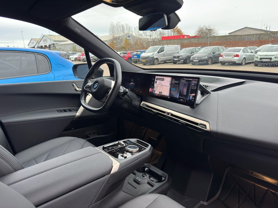 BMW iX xDrive40 5d